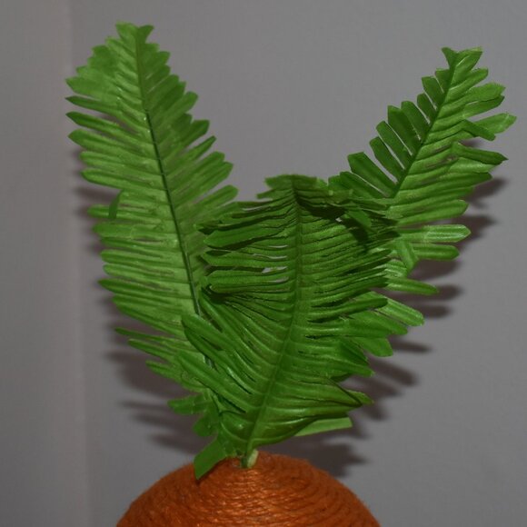 Spring Easter Orange Sisal Rope Carrot Shaped Small Cat Scratcher Post 🥕 - Picture 8 of 13